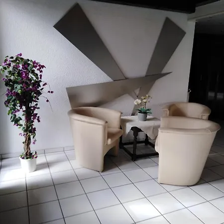 Fachwerkhaus In D 63667 Fuer 8 Bis 12 Personen