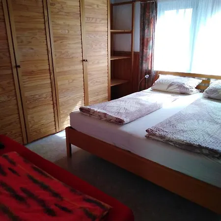 Fachwerkhaus In D 63667 Fuer 8 Bis 12 Personen Nidda