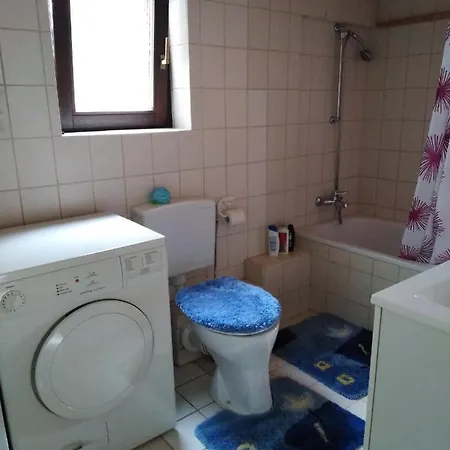 Fachwerkhaus In D 63667 Fuer 8 Bis 12 Personen 公寓