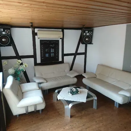 公寓 Fachwerkhaus In D 63667 Fuer 8 Bis 12 Personen