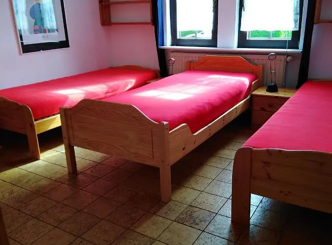 Fachwerkhaus In D 63667 Fuer 8 Bis 12 Personen 아파트