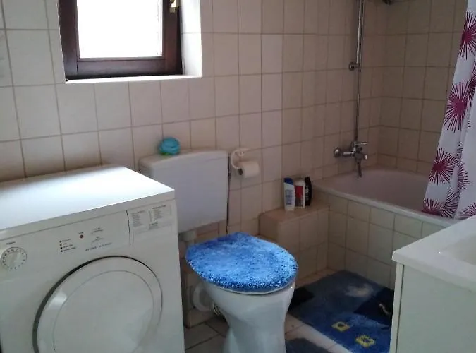 Fachwerkhaus In D 63667 Fuer 8 Bis 12 Personen 아파트