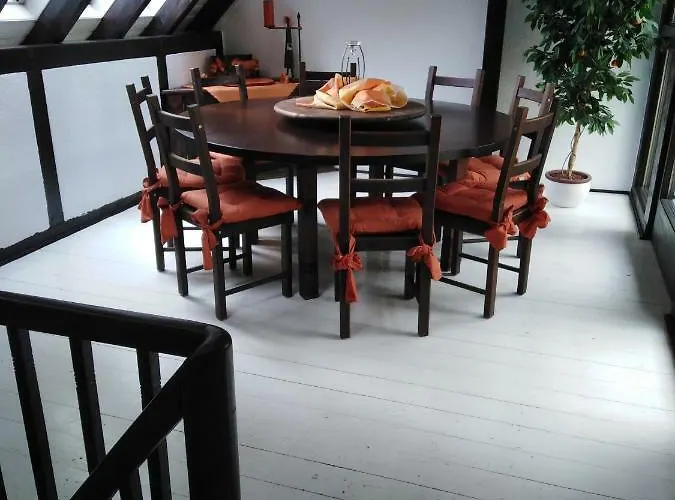 아파트 Fachwerkhaus In D 63667 Fuer 8 Bis 12 Personen