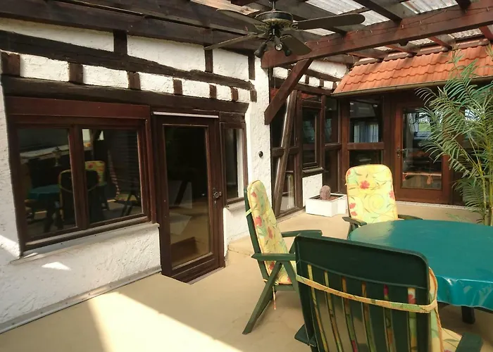 Fachwerkhaus In D 63667 Fuer 8 Bis 12 Personen 아파트